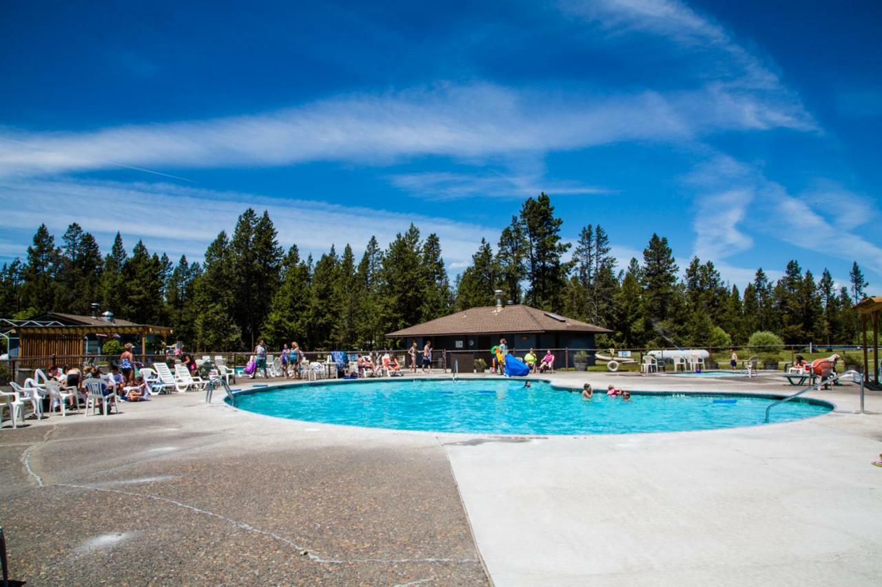 Bend-Sunriver Camping Resort 24 Ft. Yurt 16 Extérieur photo